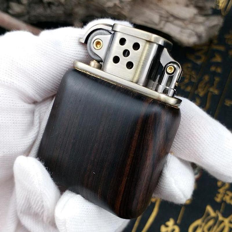 Retro Rosewood Gasoline Lighter - Sleek Vintage-Inspired Kerosene Cigarette Lighter with Easy-Use Grinding Wheel